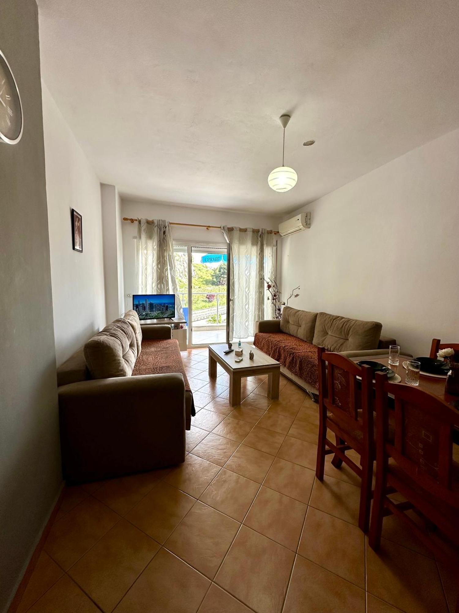 Apartment Ermest ,Kavaje Rock Драч Екстериор снимка