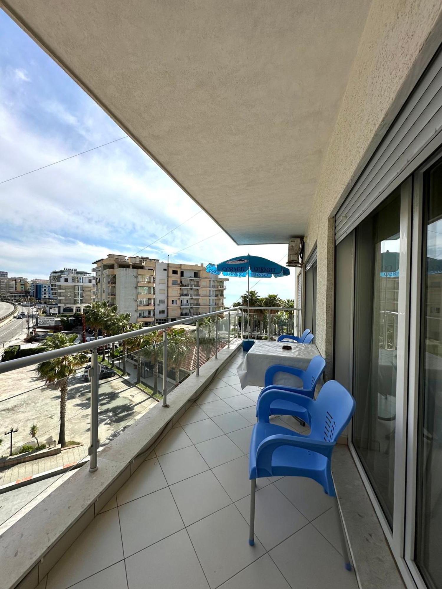 Apartment Ermest ,Kavaje Rock Драч Екстериор снимка